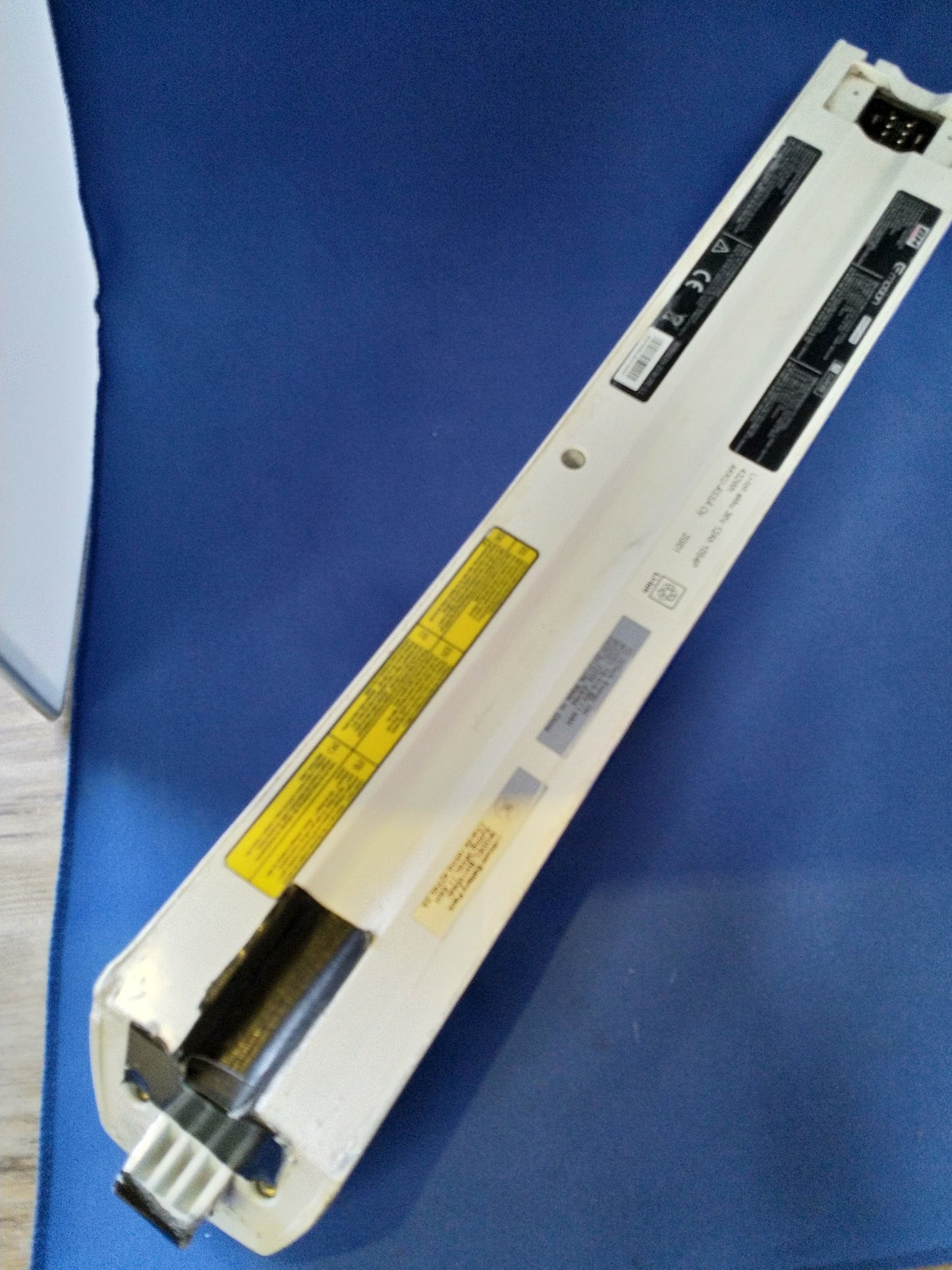 Easy Motion FB-016-36V-11.6Ah kennotus
