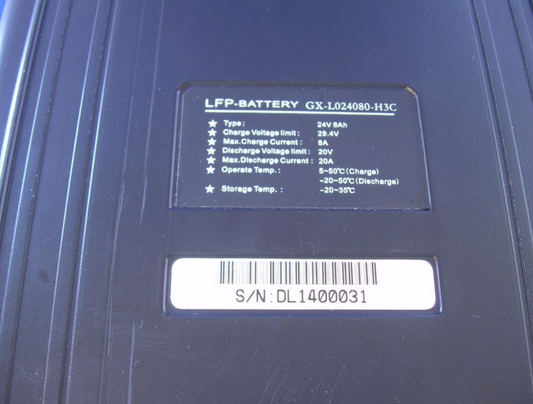 Biltema/Helkama Lounatuuli "tarakka-akku" 24V 27-1401101